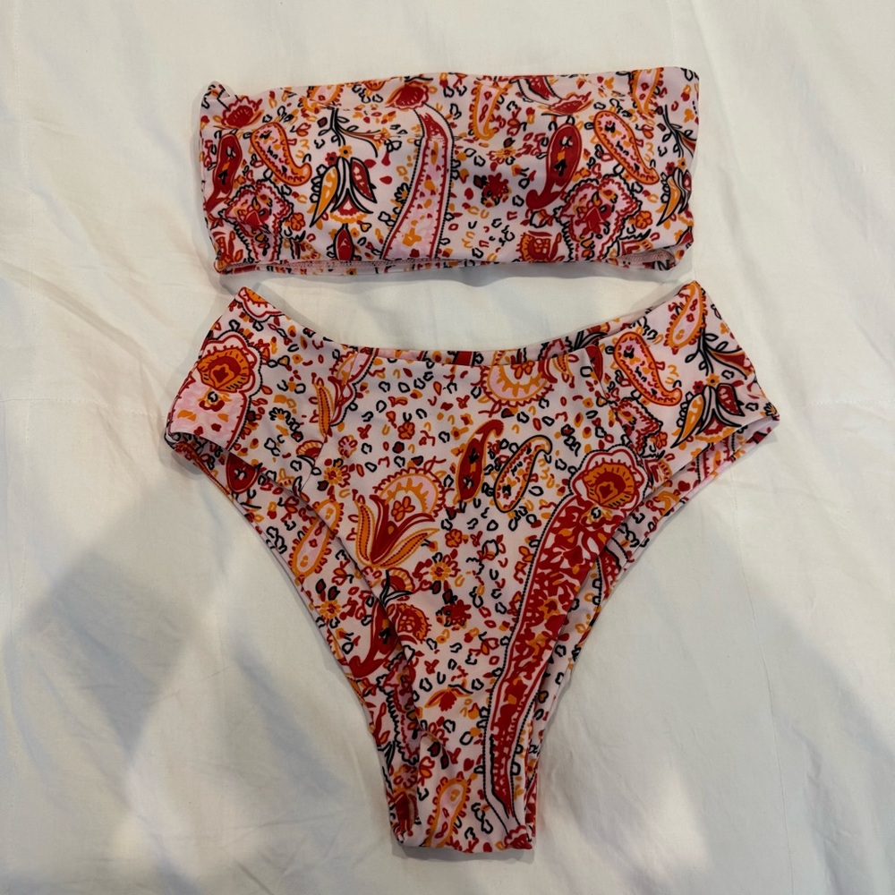 Women’s Paisley Bikini Set